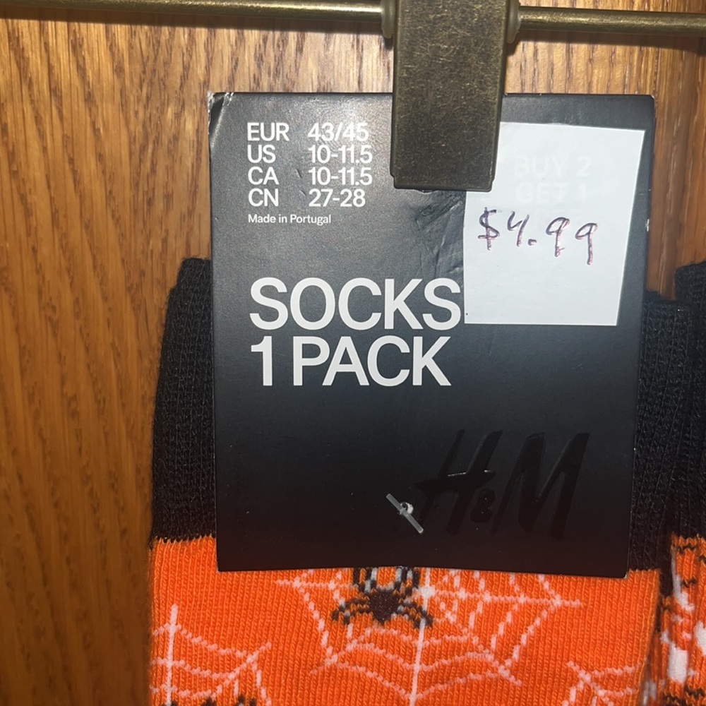 H&M Socks - Picture 2 of 4